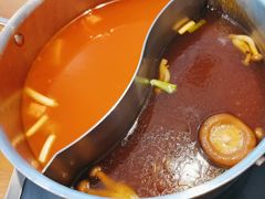 -呷哺呷哺(万达新世界店)