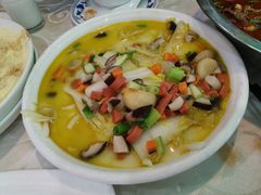 -金良酸菜鱼(宁海路总店)