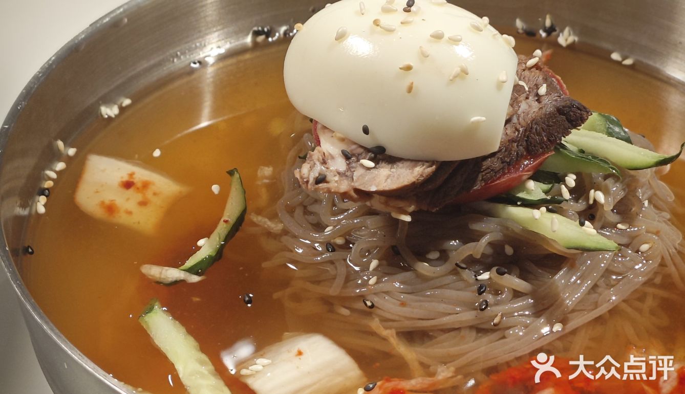 在韩国吃草料！！！在中国吃烤肉