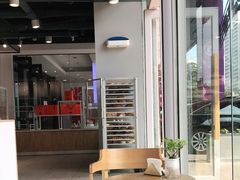 -焙丽拾光(麦凯乐直营店)