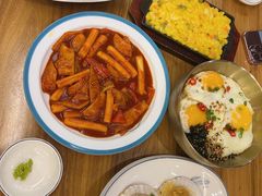 -青瓦餐厅·生鱼片·韩园烤肉(西塔店)