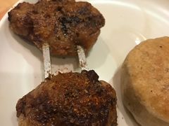 -清真吴记门钉肉饼·喜多利