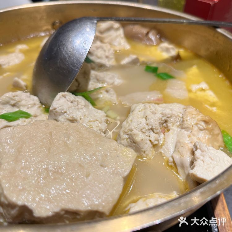 朋友带我去吃太原菜，在刷了好久，终于选了土包滋