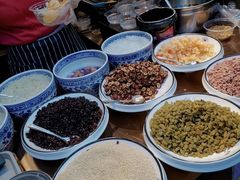 -八一路好吃街(雨田商务大厦店)