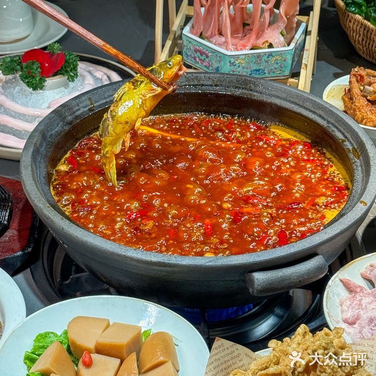 成都的火锅店都这么可爱了吗？棉花糖小狗奶茶额！