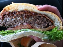 big&nbsp;stuff-Fergburger(皇后镇店)