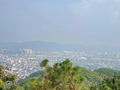 -灵岩山风景区