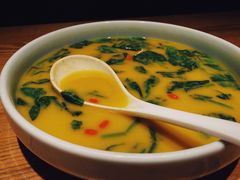 原汤豌豆尖-马仕玖煲·融合菜·酥不腻烤鸭(人大店)