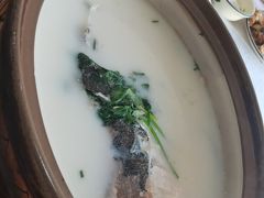 -天乐农家鱼头王(天目湖店)