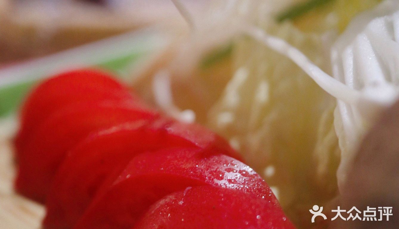 软糯的甜虾 自带鲜甜 柔软的海胆