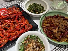 -靓虾二哥长沙地标小龙虾(五一广场店)