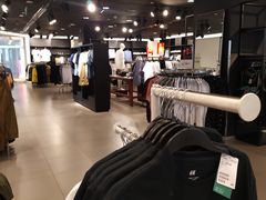 -H&M(鹏欣水游城店)