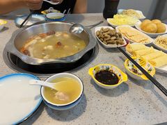 -光头药膳鸡(莱茵小镇店)