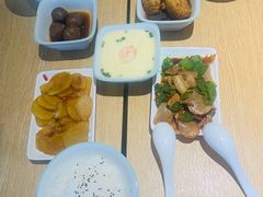 -老乡鸡(上海品尊国际中心店)