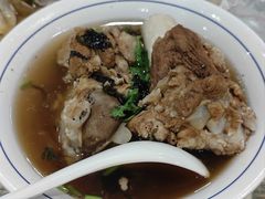 -老谢野馄饨(延安路店)