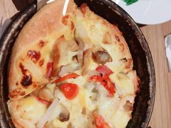 新奥尔良风情烤肉比萨-必胜客(天河城店)