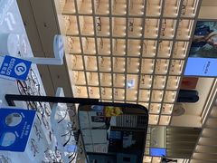 -一代眼镜·蔡司配镜(浦东大拇指广场店)