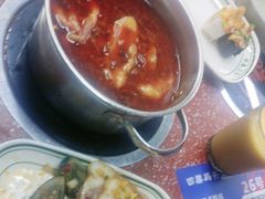 -四囍码头海鲜烧烤自助火锅(外滩南京东路悦荟广场店)