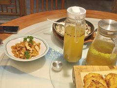 -松沪名灶·豆浆鱼头·新上海菜(飞航吾悦广场店)