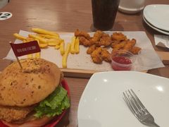 -必胜客(江门万达店)