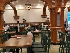 大堂-清真·玛丽亚新疆菜主题餐厅(浙江中路店)