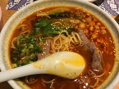 麻辣牛肉面-觅香串串香·麻辣烫·冒菜(欧美广场店)