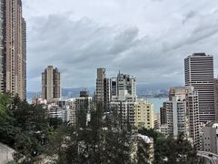 -香港大学