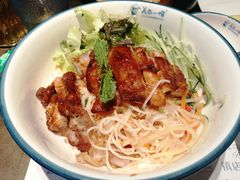 -美奈小馆·越南料理(中航城君尚购物中心店)