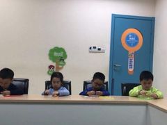 -月星环球港赢在起点早教中心·亲子托班早教体验课儿童兴趣班逻辑思维专注力幼小衔接(普陀中心)
