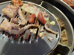 -哈哈碳都·牛肋条无限自助烤肉(宝龙店)