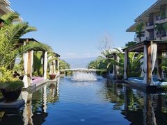 -西昌邛海湾柏樾酒店(原邛海湾柏栎度假酒店)