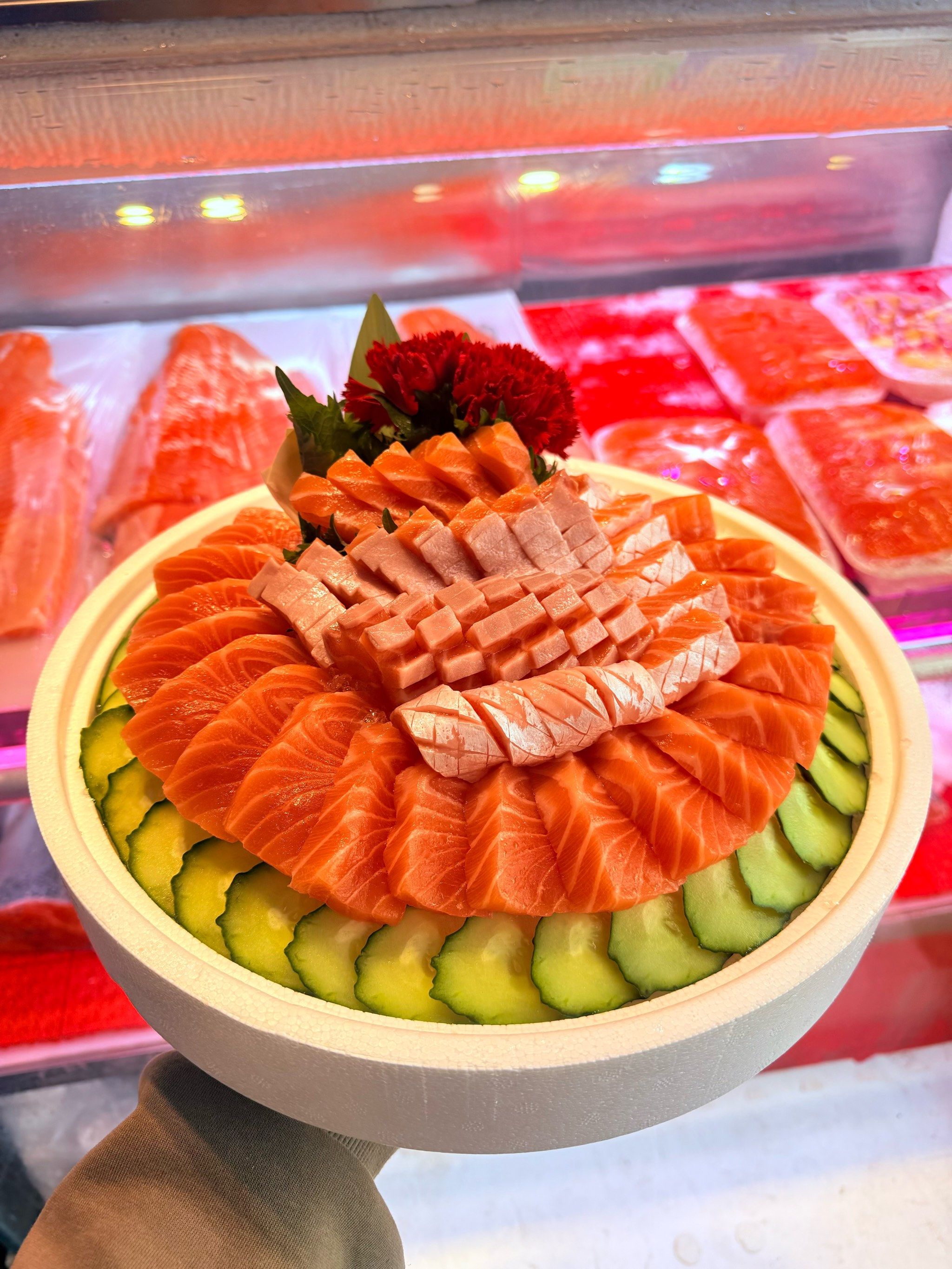 三文鱼拼盘来袭