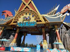 -七彩云南欢乐世界