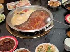 -沸炉重庆老火锅(军事博物馆店)