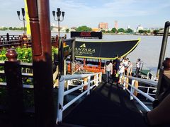 -阿瓦尼河滨曼谷酒店