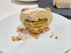 -潮一不贰·法式甜品·生日蛋糕·西式简餐(外滩店)