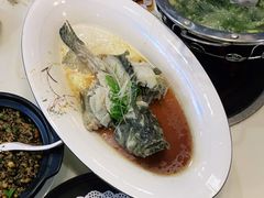 -鑫悦楼煎蟹·16年海鲜大排档