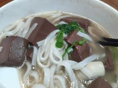 -田海鹰猪血汤(平东一街店)