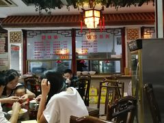 大堂-龙老五汤店(站前西路店)