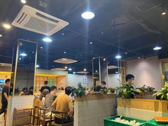 大堂-凤兴鸡煲(宝安海雅店)