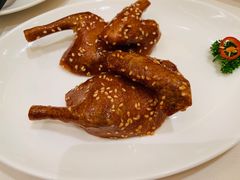 烤乳鸽-利苑酒家(华熙国际店)