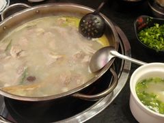 -重庆烧鸡公火锅(簋街店)