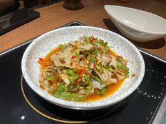 -樾餐厅泰式海鲜火锅(民歌湖店)