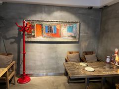 -HIGH FIVE哈福手工汉堡(桂林路店)