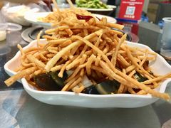 -霄汉牛三鲜湖北砂锅菜(万松园2店)