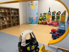 -戊辰亲子游泳俱乐部