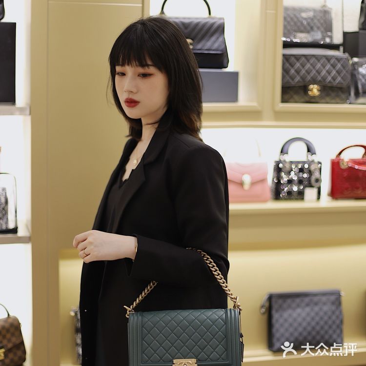 上海探店 | 藏在新天地的宝藏二手中古奢侈品店 