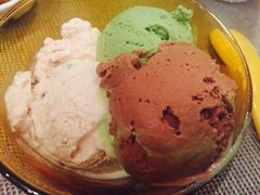 -荣誉国际酒店-云顶旋转餐厅