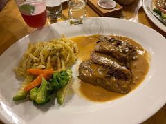 炸猪排配斯瓦比亚面条-巴伐利亚啤酒坊(意式风情街店)