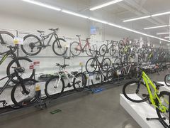 -迪卡侬(西三旗店)